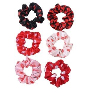 Valentine's Scrunchies- 6 
